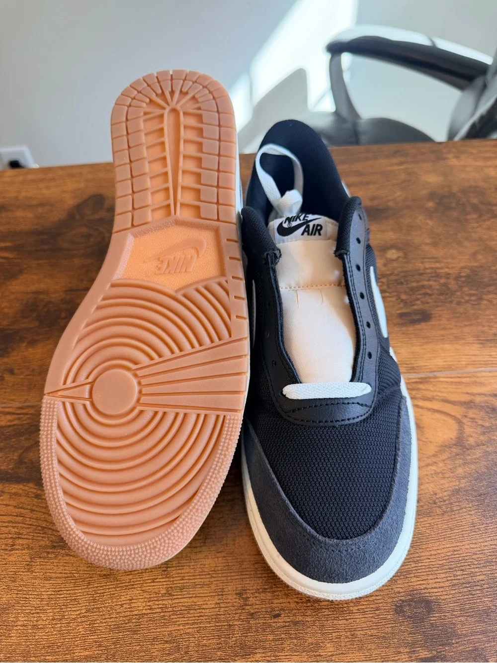 Nike Jordan Air 1 Lows Black and White Low-Top Trainers